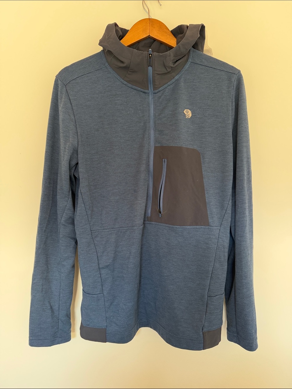 Mountain Hardwear Men's Zip-Up Hooded Sweater in Slate Blue and Dark Gray